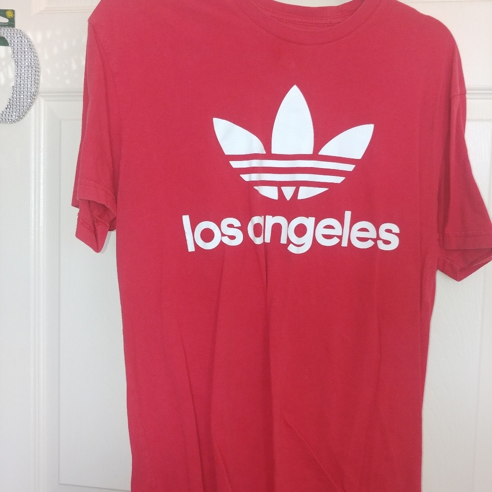 Graphic tee Shirt sleeve